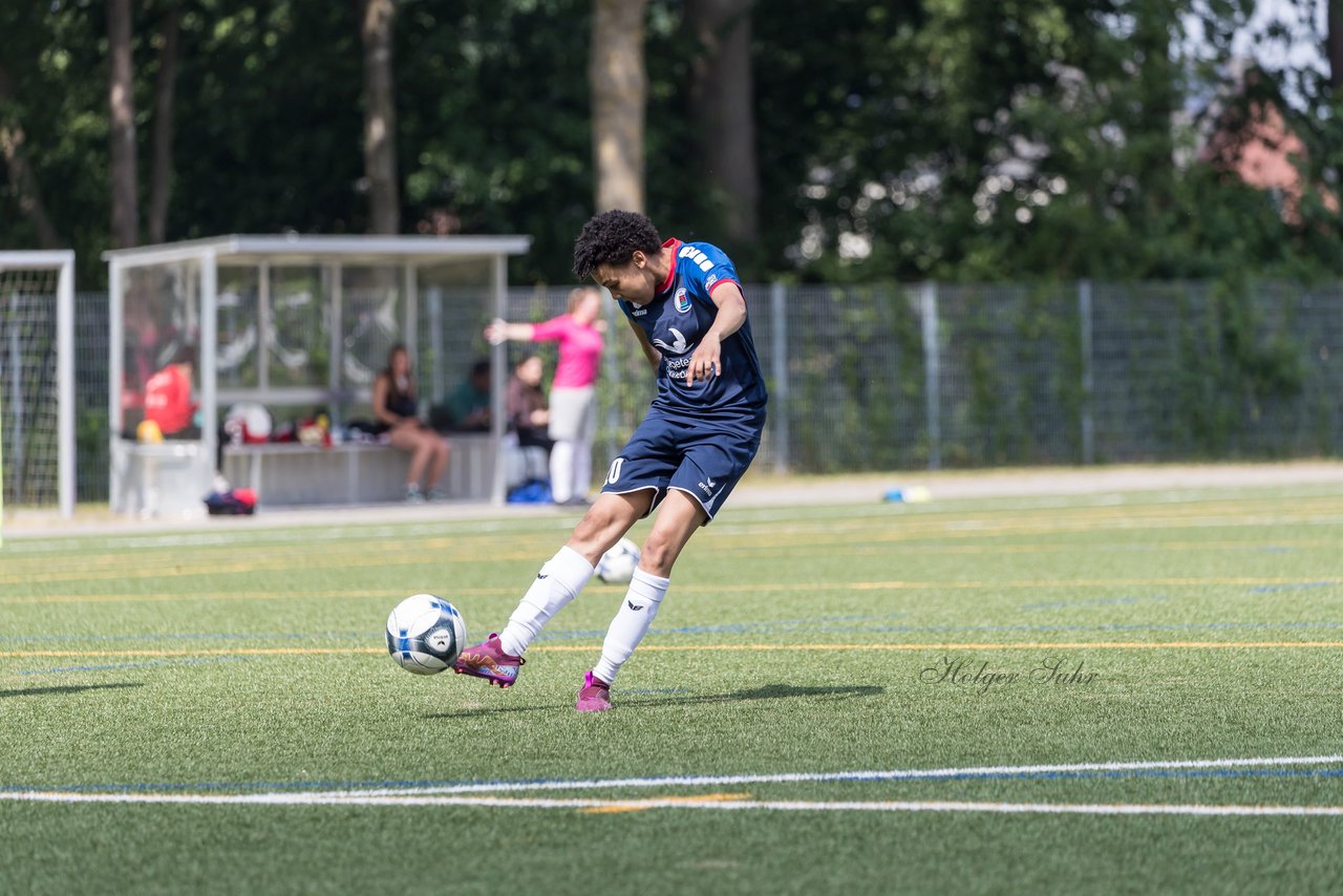 Bild 103 - wBJ Holsatia Elmshorn - VfL Pinneberg : Ergebnis: 1:4